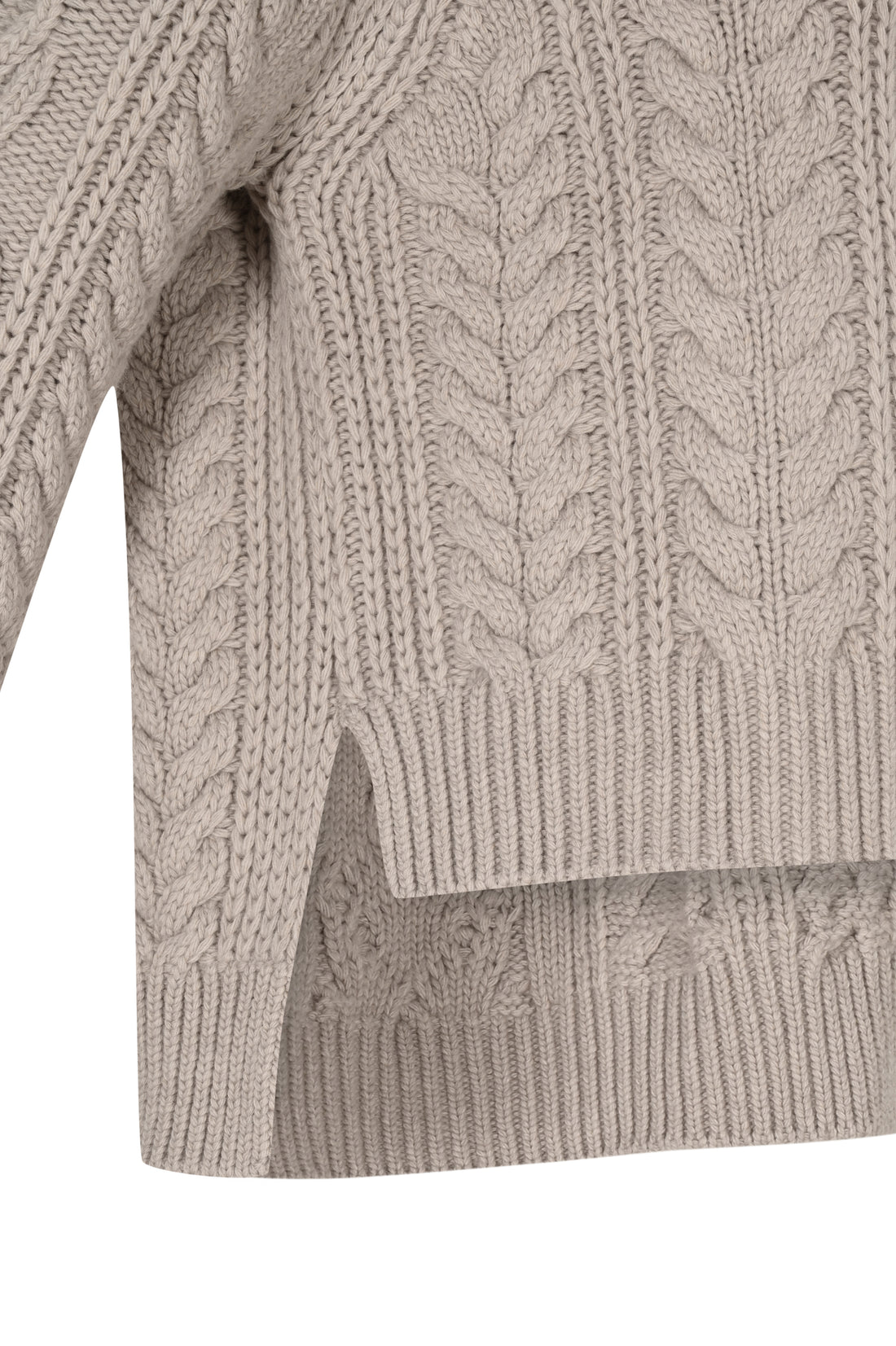 THE PERFECT CABLE KNIT